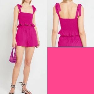 NWOT Kourt Juniper Shirred Tank Top